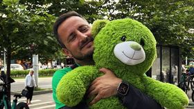 VIDEO Cine este candidatul care a scos generația TikTok la vot? A reușit să intre în Parlamentul European